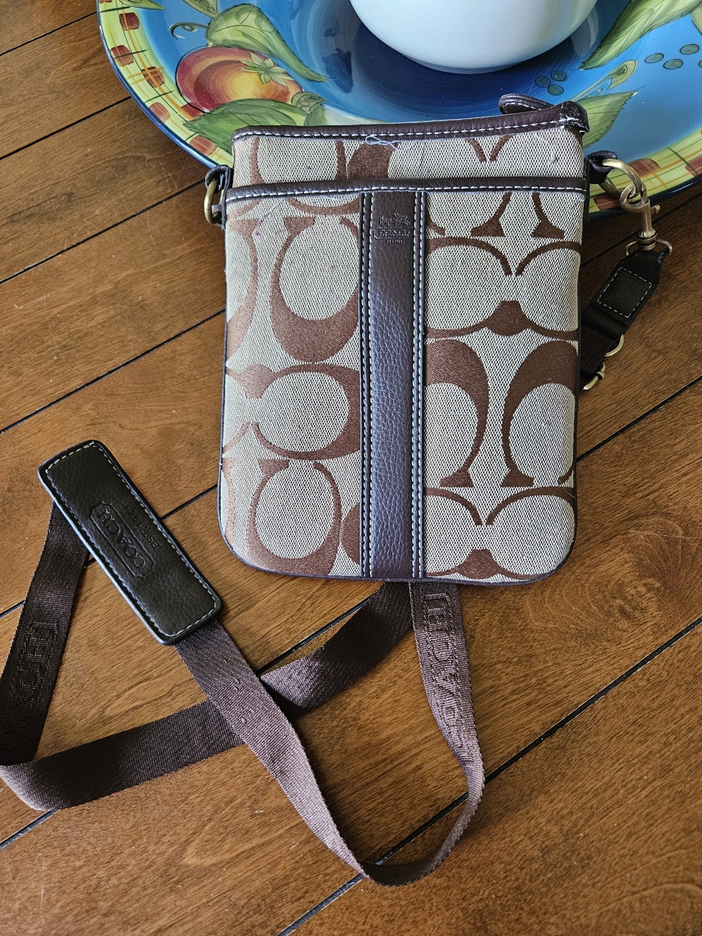 Coach Signature Swingpack C Jacquard Bag